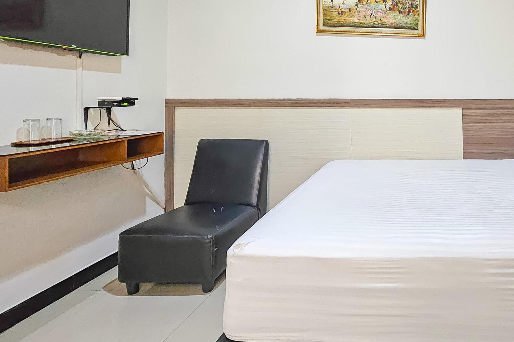 Wisma Brata Mitra Reddoorz Sukabumi Exterior foto