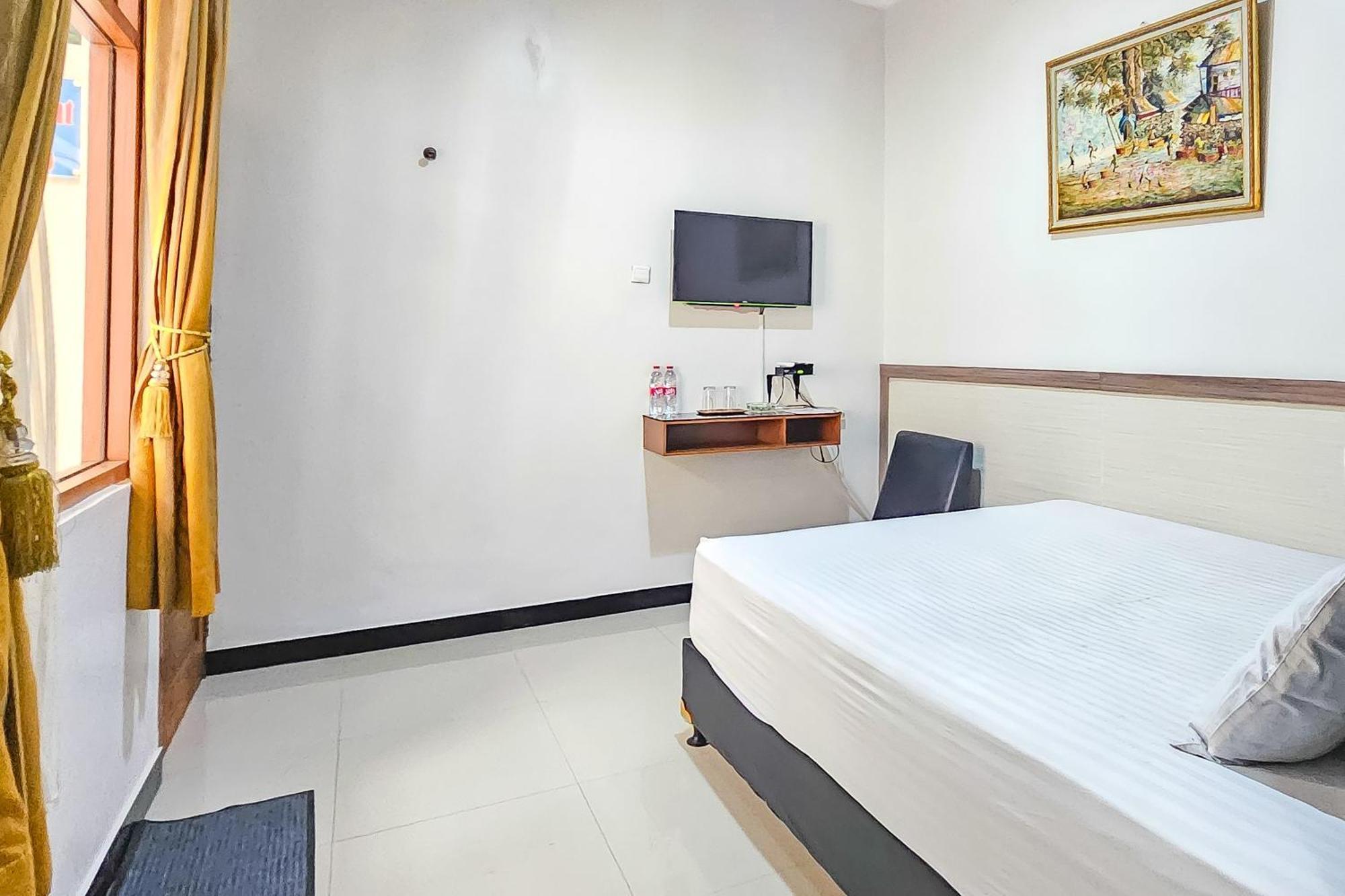 Wisma Brata Mitra Reddoorz Sukabumi Exterior foto